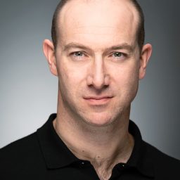 Robert Curtis