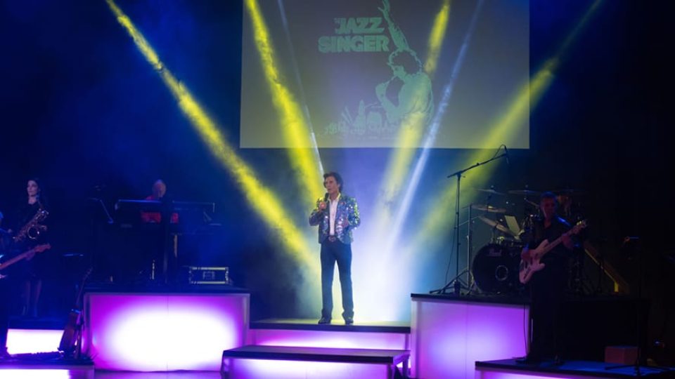 A BEAUTIFUL NOISE CELEBRATING THE MUSIC OF NEIL DIAMOND  FEATURING FISHER STEVENS - Gallery Thumbnail 2