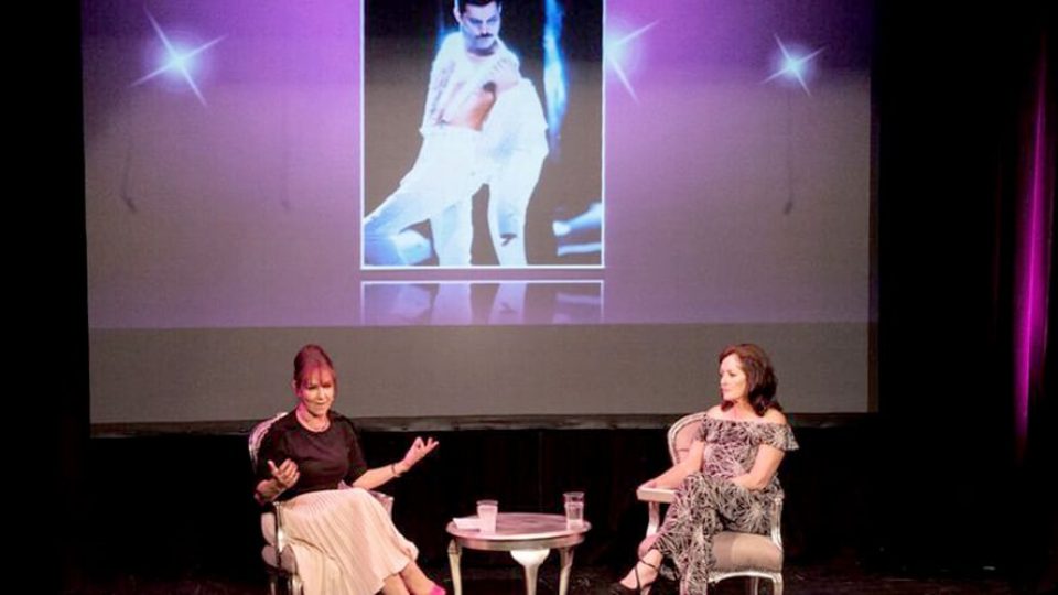 ARLENE! THE GLITZ. THE GLAMOUR. THE GOSSIP. - Gallery Thumbnail 3