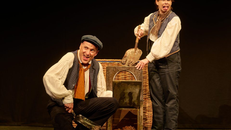 Horrible Histories: Barmy Britain - The Best Bits - Gallery Thumbnail 1