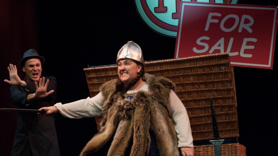 Horrible Histories: Barmy Britain - Gallery Thumbnail 4