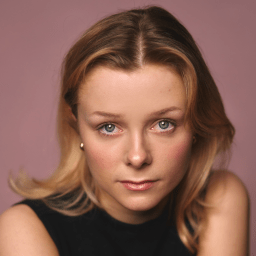 Phoebe Horn on pink background.