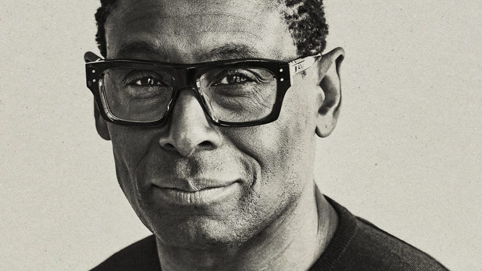 White Rabbit Red Rabbit - Gallery Thumbnail 1