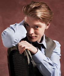 Freddie Fox