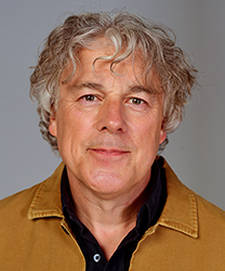 Alan Davies