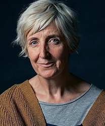 Julie Hesmondhalgh