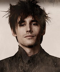 Reeve Carney